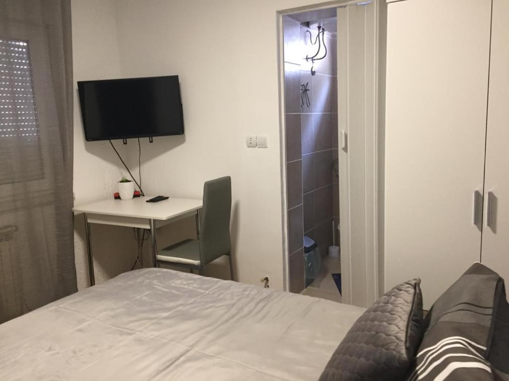 Apartmani Anton Osijek Zewnętrze zdjęcie